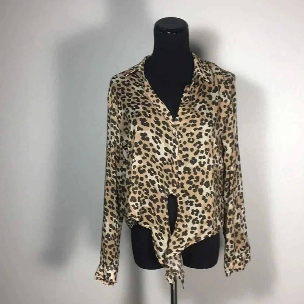 New Bella Dahl Leopard Front‎ tie shirt